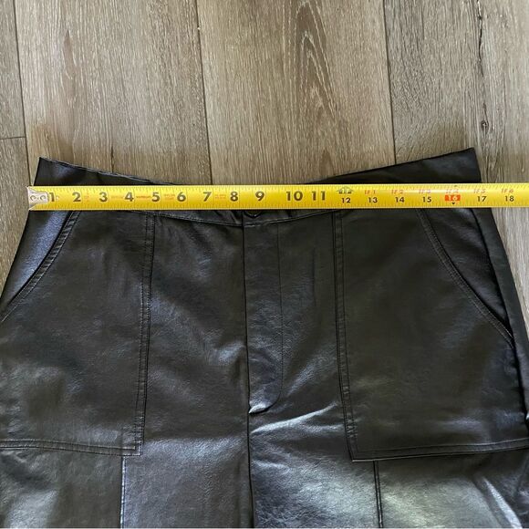 Princess Polly Encore Black Vegan Leather Straight Leg Pleated Pants Size 12 - Picture 13 of 14